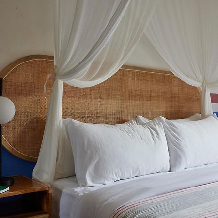 Shelter Island Hotel Ubud Buitenkant foto